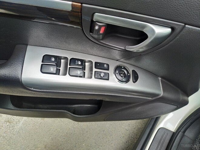 Hyundai Santa Fe 2011, 142,890 km - 2.0 l - Bakı