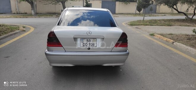 Mercedes C 230 1998, 372,000 km - 2.3 l - Sumqayıt