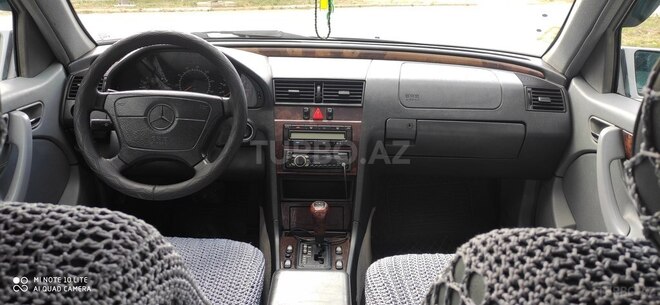Mercedes C 230 1998, 372,000 km - 2.3 l - Sumqayıt