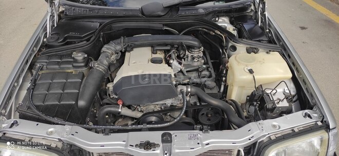 Mercedes C 230 1998, 372,000 km - 2.3 l - Sumqayıt