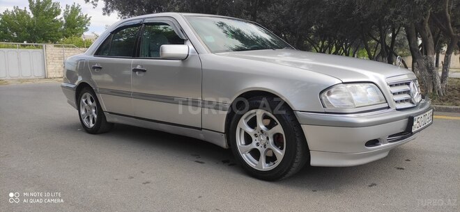 Mercedes C 230 1998, 372,000 km - 2.3 l - Sumqayıt