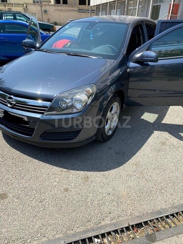 Opel Astra 2006, 218,000 km - 1.3 l - Bakı