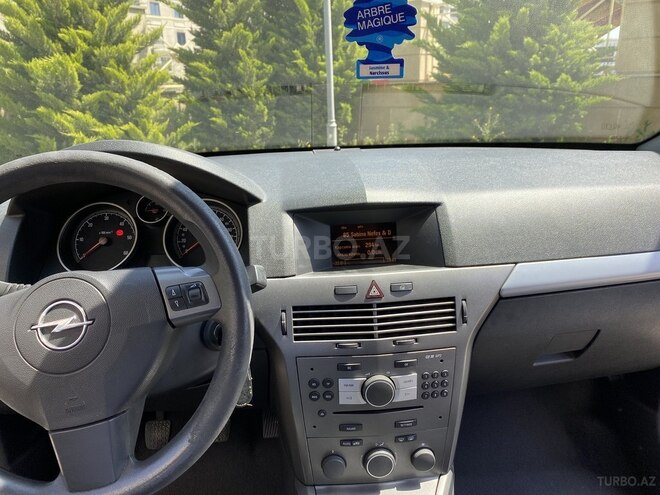 Opel Astra 2006, 218,000 km - 1.3 l - Bakı