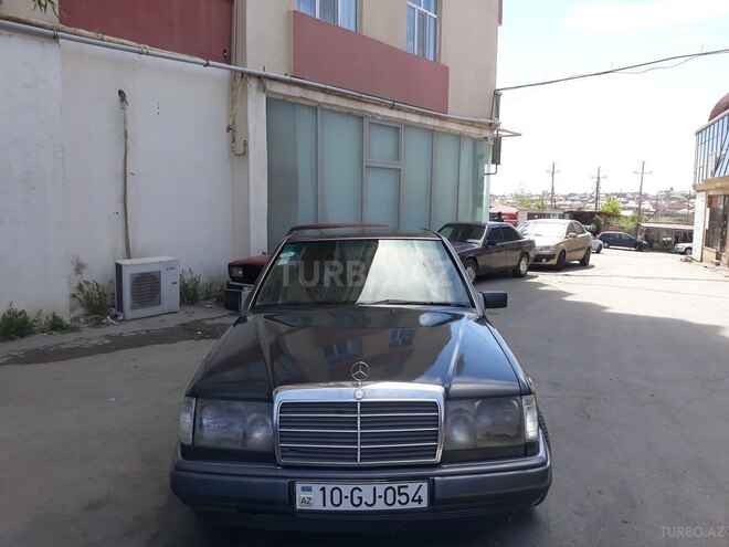Mercedes E 230 1991, 520,000 km - 2.3 l - Bakı