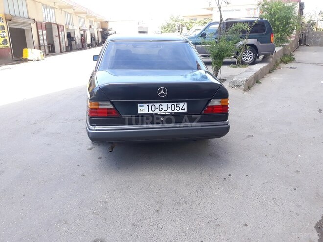 Mercedes E 230 1991, 520,000 km - 2.3 l - Bakı