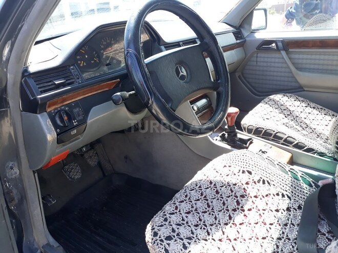 Mercedes E 230 1991, 520,000 km - 2.3 l - Bakı
