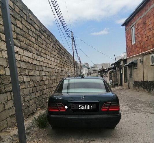 Mercedes E 280 1996, 345,627 km - 2.8 l - Bakı