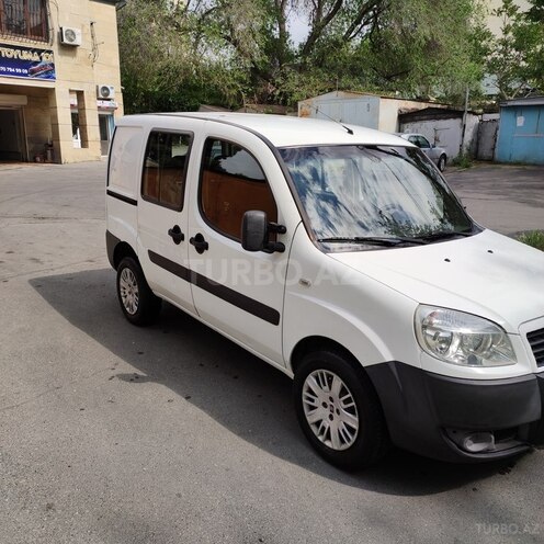 Fiat Doblo 2008, 382,000 km - 1.4 l - Bakı