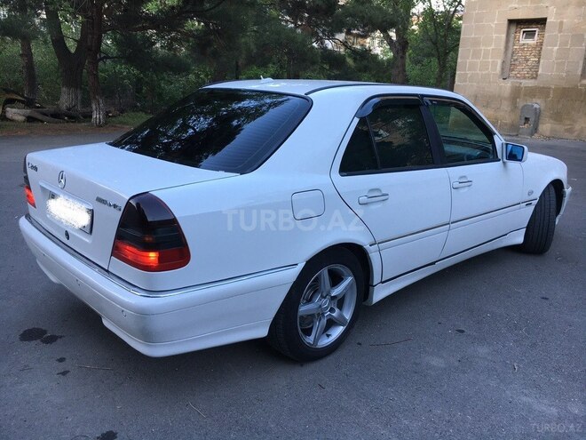Mercedes C 230 1998, 297,000 km - 2.3 l - Sumqayıt