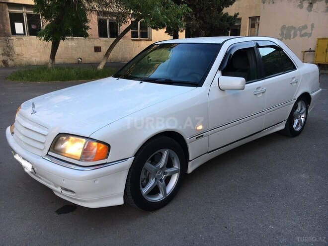 Mercedes C 230 1998, 297,000 km - 2.3 l - Sumqayıt
