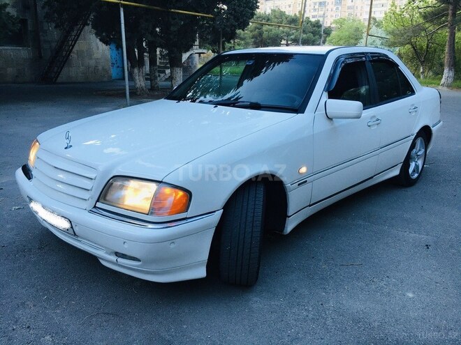 Mercedes C 230 1998, 297,000 km - 2.3 l - Sumqayıt