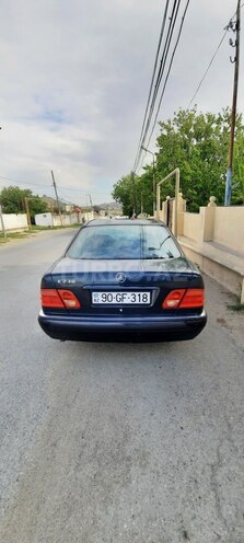 Mercedes E 230 1996, 383,000 km - 2.3 l - Bakı