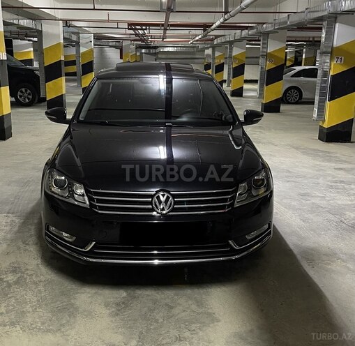 Volkswagen Passat 2014, 125,000 km - 1.8 л - Bakı