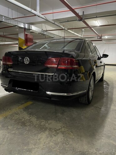 Volkswagen Passat 2014, 125,000 km - 1.8 л - Bakı