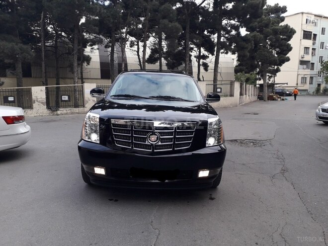 Cadillac Escalade 2012, 82,000 km - 6.2 l - Bakı