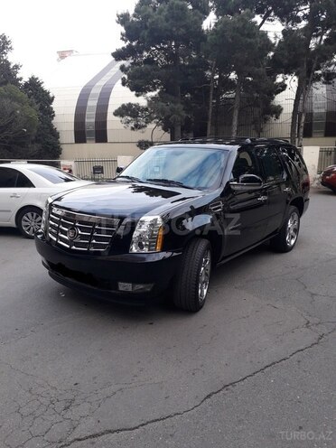 Cadillac Escalade 2012, 82,000 km - 6.2 l - Bakı