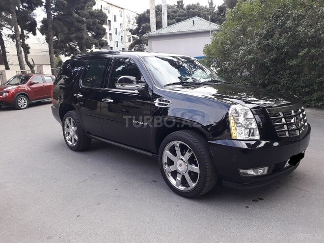 Cadillac Escalade 2012, 82,000 km - 6.2 l - Bakı