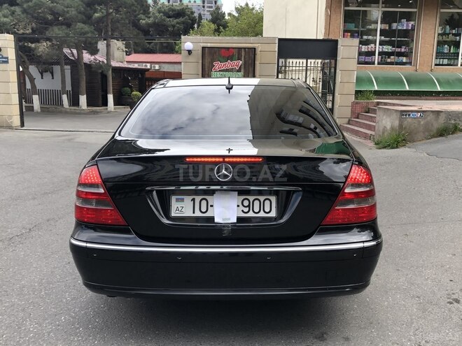Mercedes E 220 2005, 372,600 km - 2.2 l - Bakı