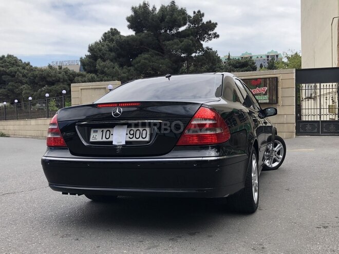 Mercedes E 220 2005, 372,600 km - 2.2 l - Bakı