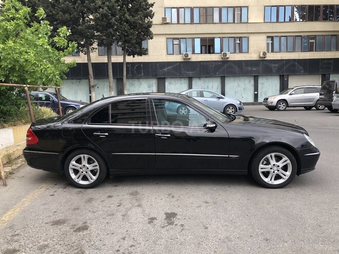 Mercedes E 220 2005, 372,600 km - 2.2 l - Bakı