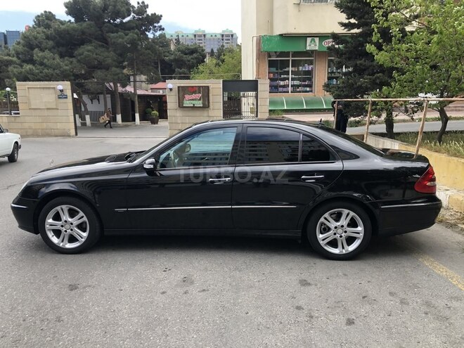 Mercedes E 220 2005, 372,600 km - 2.2 l - Bakı