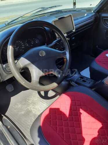GAZ 31105 2004, 210,000 km - 2.4 l - Bakı