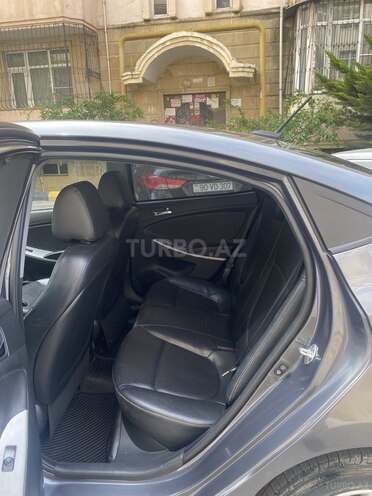 Hyundai Accent 2011, 175,000 km - 1.6 l - Bakı