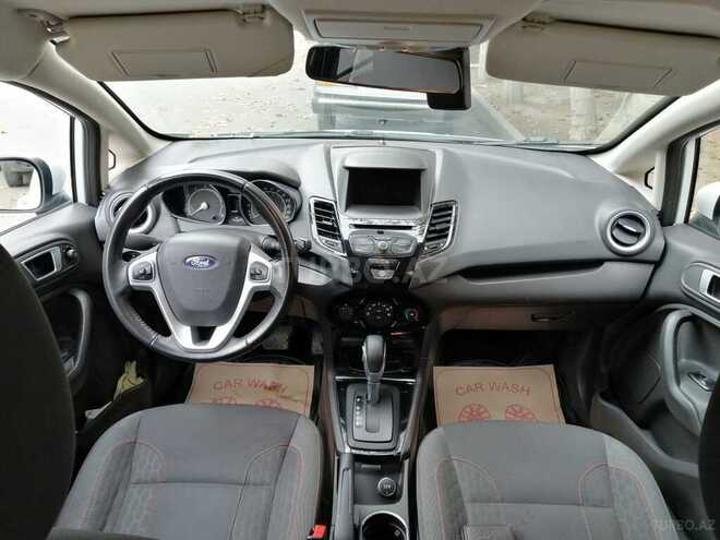 Ford Fiesta 2013, 120,000 km - 1.6 l - Bakı