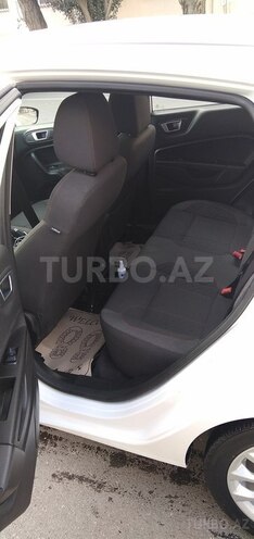 Ford Fiesta 2013, 120,000 km - 1.6 l - Bakı