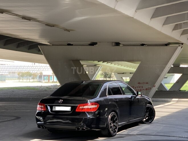 Mercedes E 220 2010, 255,000 km - 2.2 л - Bakı
