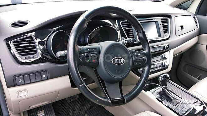 Kia Carnival 2015, 115,000 km - 2.2 l - Bakı
