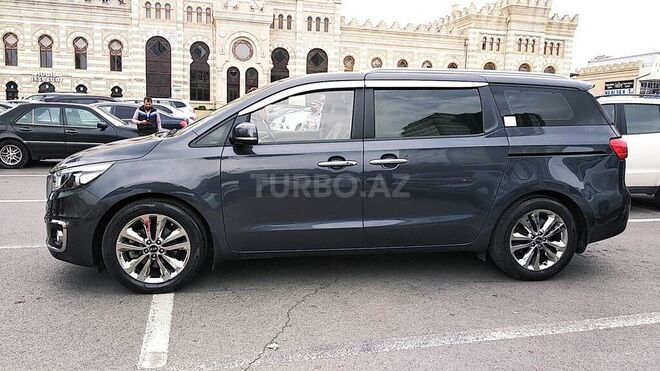 Kia Carnival 2015, 115,000 km - 2.2 l - Bakı