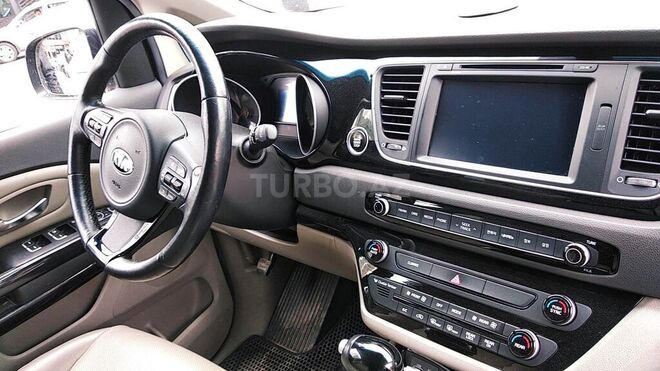 Kia Carnival 2015, 115,000 km - 2.2 l - Bakı