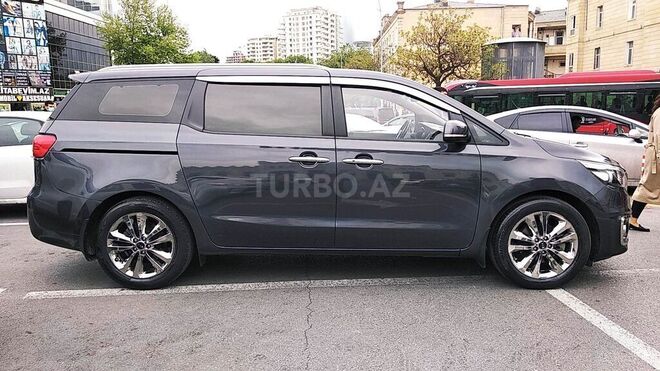 Kia Carnival 2015, 115,000 km - 2.2 l - Bakı
