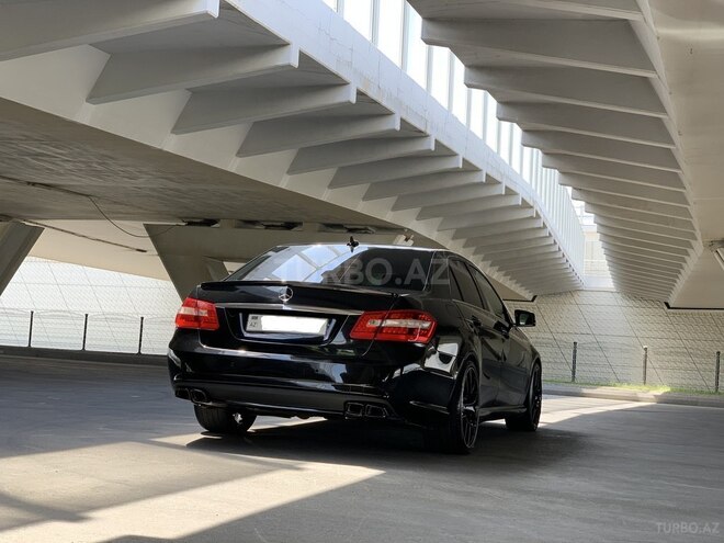 Mercedes E 220 2010, 255,000 km - 2.2 л - Bakı