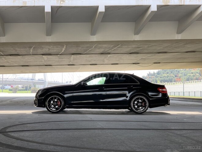 Mercedes E 220 2010, 255,000 km - 2.2 л - Bakı