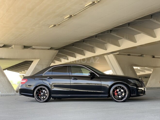 Mercedes E 220 2010, 255,000 km - 2.2 л - Bakı
