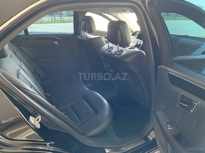 Mercedes E 220 2010, 255,000 km - 2.2 л - Bakı
