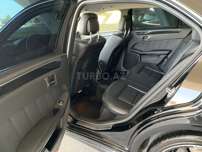 Mercedes E 220 2010, 255,000 km - 2.2 л - Bakı