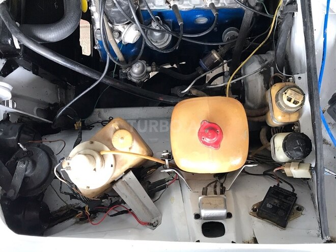LADA (VAZ) 2106 1986, 381,240 km - 1.6 l - Salyan