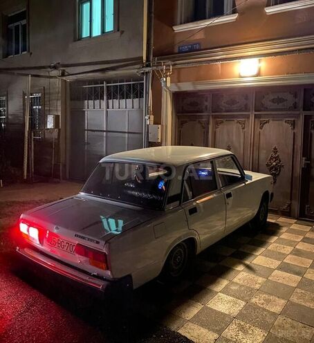 LADA (VAZ) 2107 2009, 35,000 km - 1.6 l - Qazax
