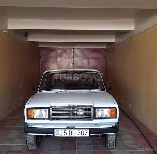 LADA (VAZ) 2107 2009, 35,000 km - 1.6 l - Qazax