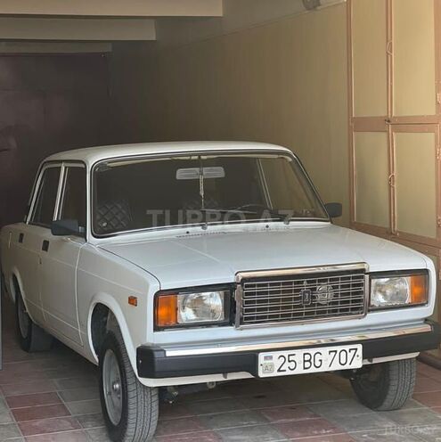LADA (VAZ) 2107 2009, 35,000 km - 1.6 l - Qazax