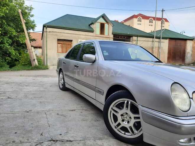 Mercedes E 280 1996, 205,869 km - 2.8 l - Gəncə