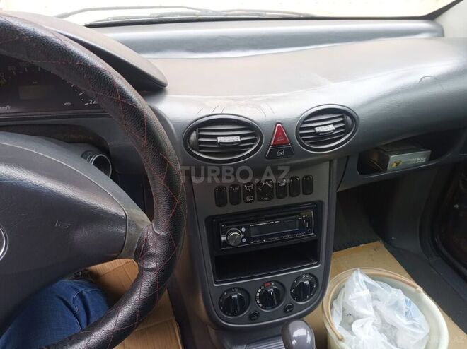 Mercedes A 160 2002, 186,000 km - 1.6 l - Bakı