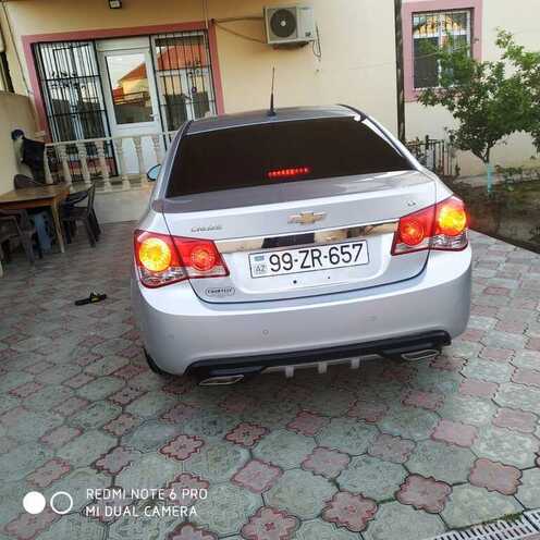 Chevrolet Cruze 2011, 235,000 km - 1.6 l - Bakı