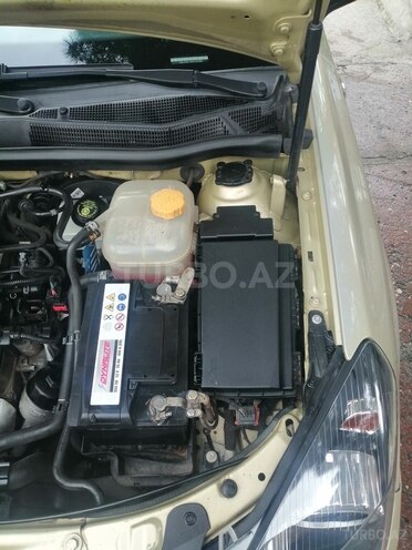 Opel Astra 2004, 131,000 km - 1.4 l - Bakı