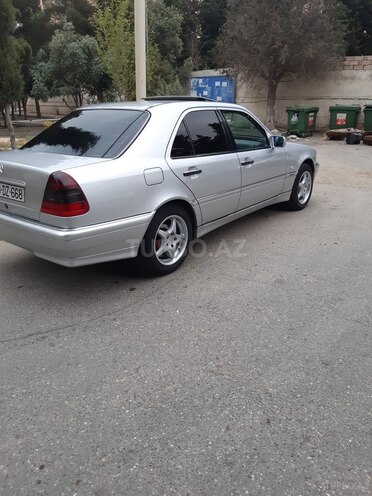 Mercedes C 180 1999, 380,000 km - 1.8 l - Bakı