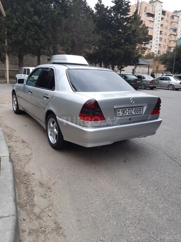 Mercedes C 180 1999, 380,000 km - 1.8 l - Bakı