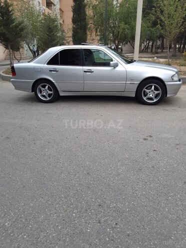 Mercedes C 180 1999, 380,000 km - 1.8 l - Bakı